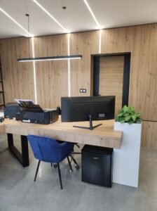 Meble na wymiar - meble biurowe 6